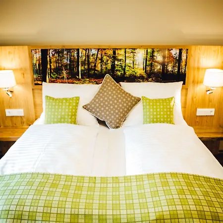 イン Der Dorfwirt 3*