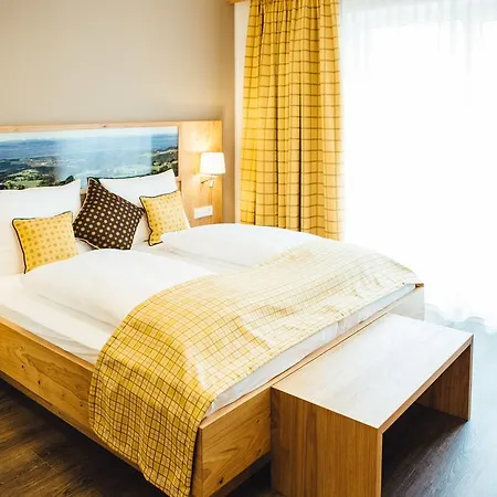 Der Dorfwirt イン Rechberg