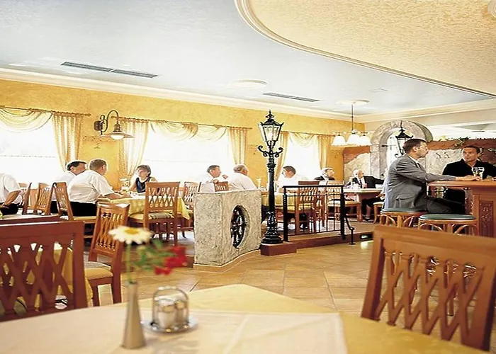 Der Dorfwirt Penzion 3*