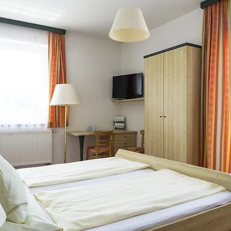 Der Dorfwirt 여관 3*